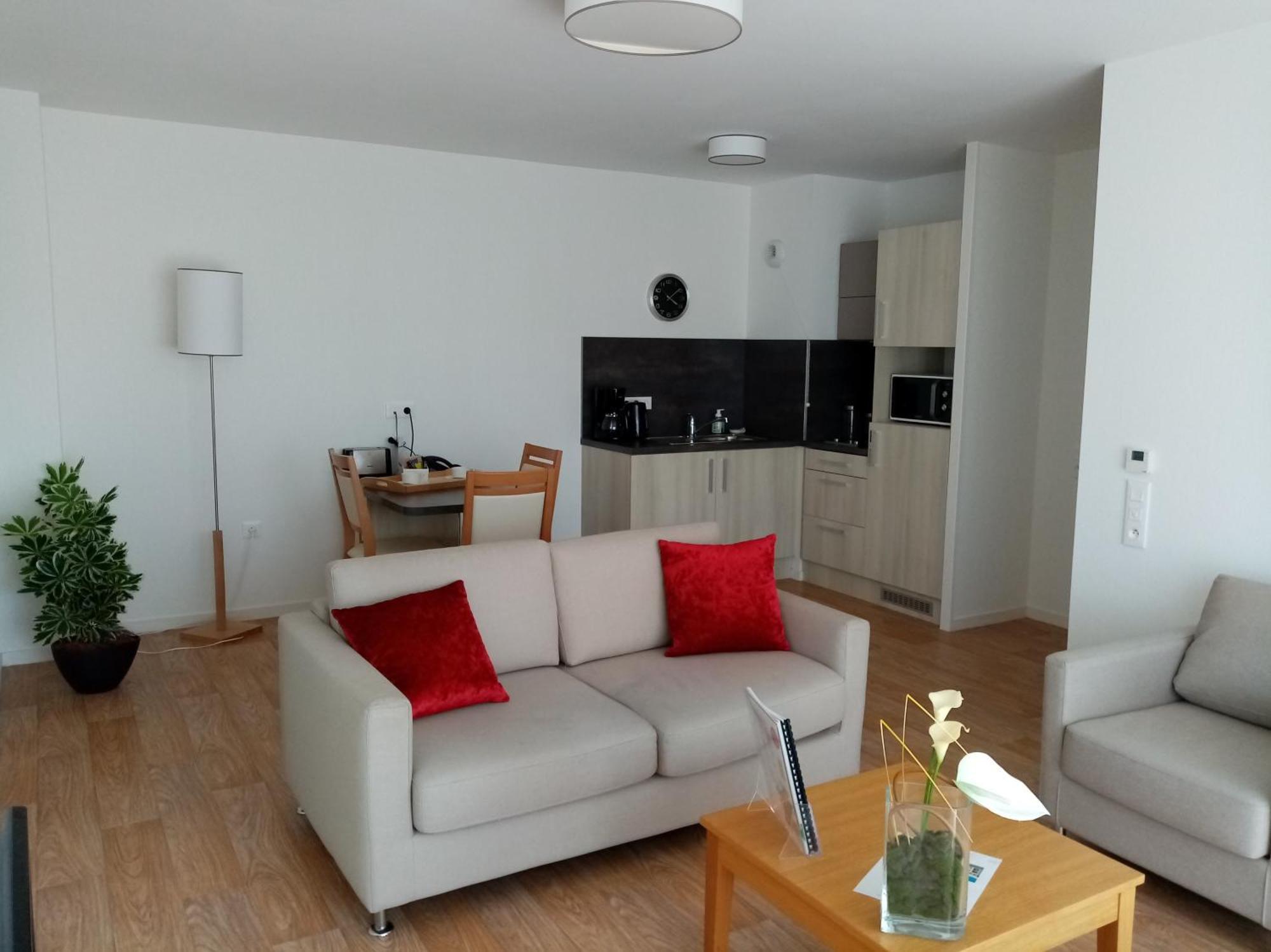 Domitys Les Greements D'Or - Residence Seniors Douarnenez Dış mekan fotoğraf