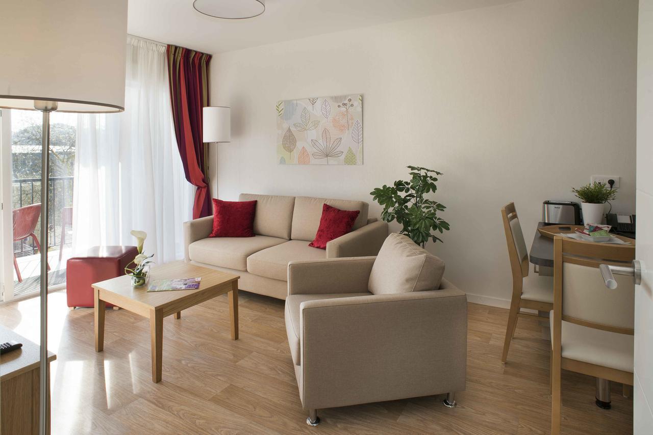 Domitys Les Greements D'Or - Residence Seniors Douarnenez Dış mekan fotoğraf