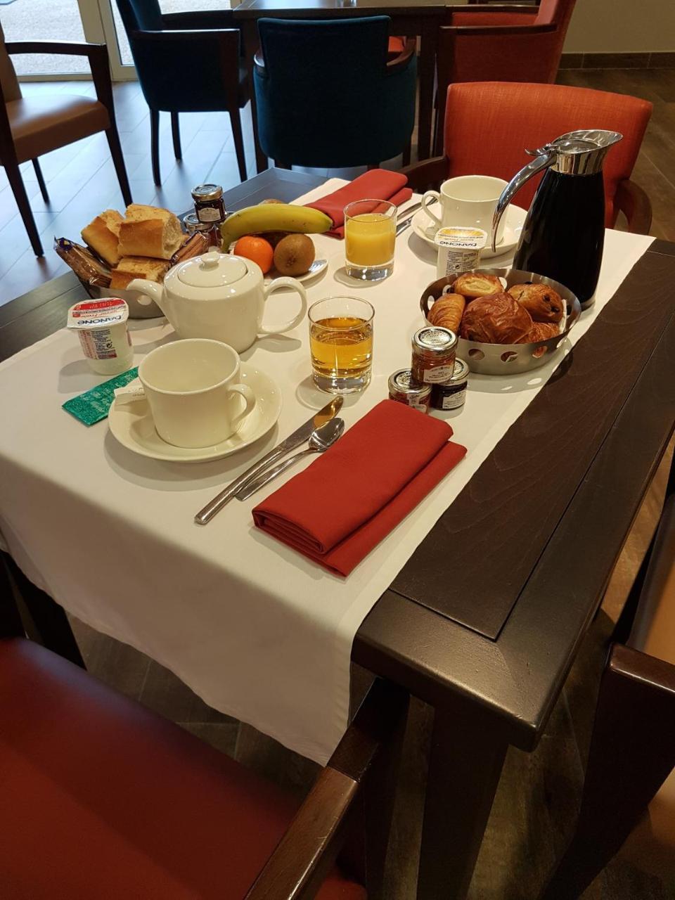 Domitys Les Greements D'Or - Residence Seniors Douarnenez Dış mekan fotoğraf
